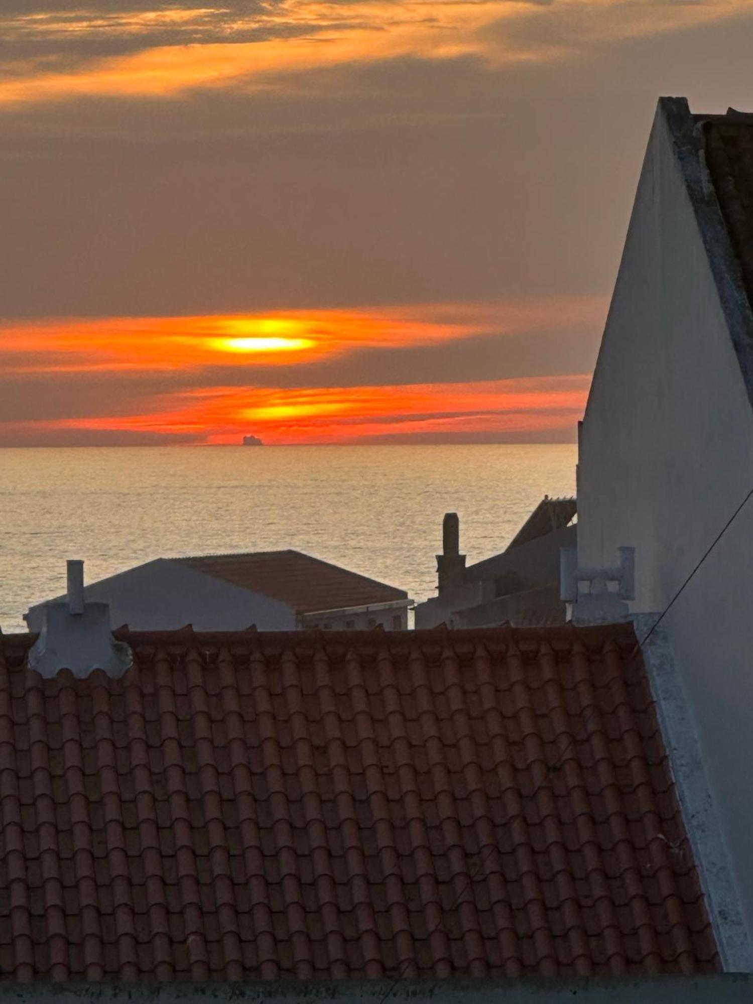 Sunset House / Casa Por Do Sol Apartment Nazaré Exterior photo